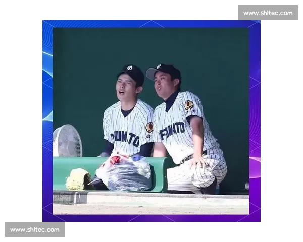 沉浸在激情四溢的棒球赛场感受每一场震撼与精彩