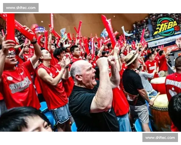 NBA比赛中球迷呐喊助威的经典口号与情绪激励分析